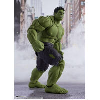 Bandai Tamashii Nations S.H. Figuarts Marvel Avengers Hulk Action Figure